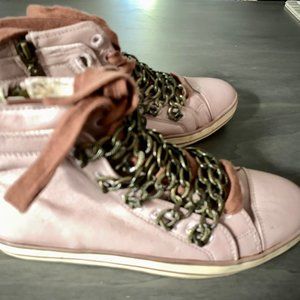 UES U - Nisll Whimsigoth Grunge Punk Leather Chain LaceHigh Top Sneakers…